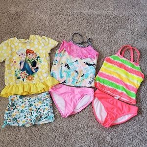 Set of 3 girls swimsuits